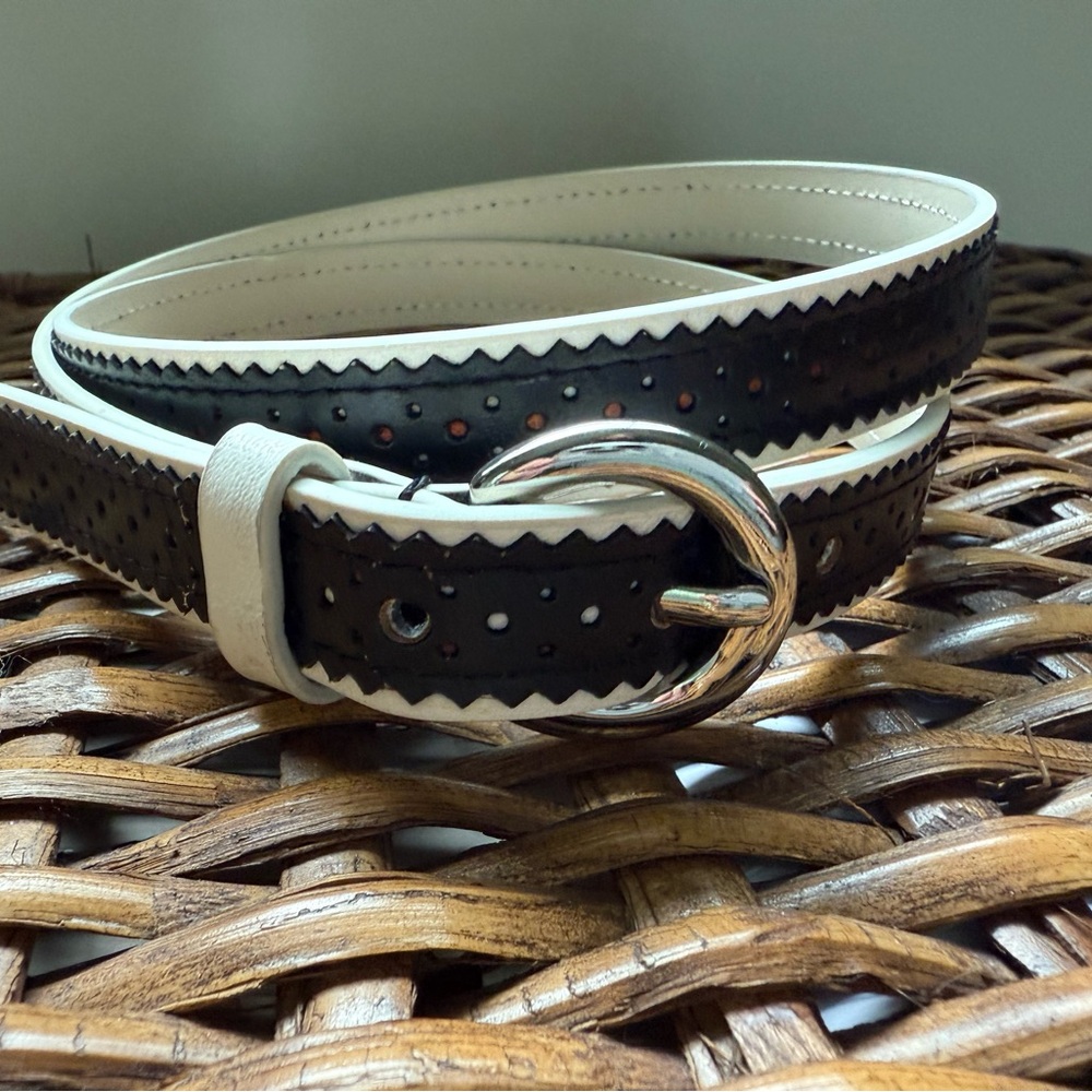 LOFT Black and White Women's Belt